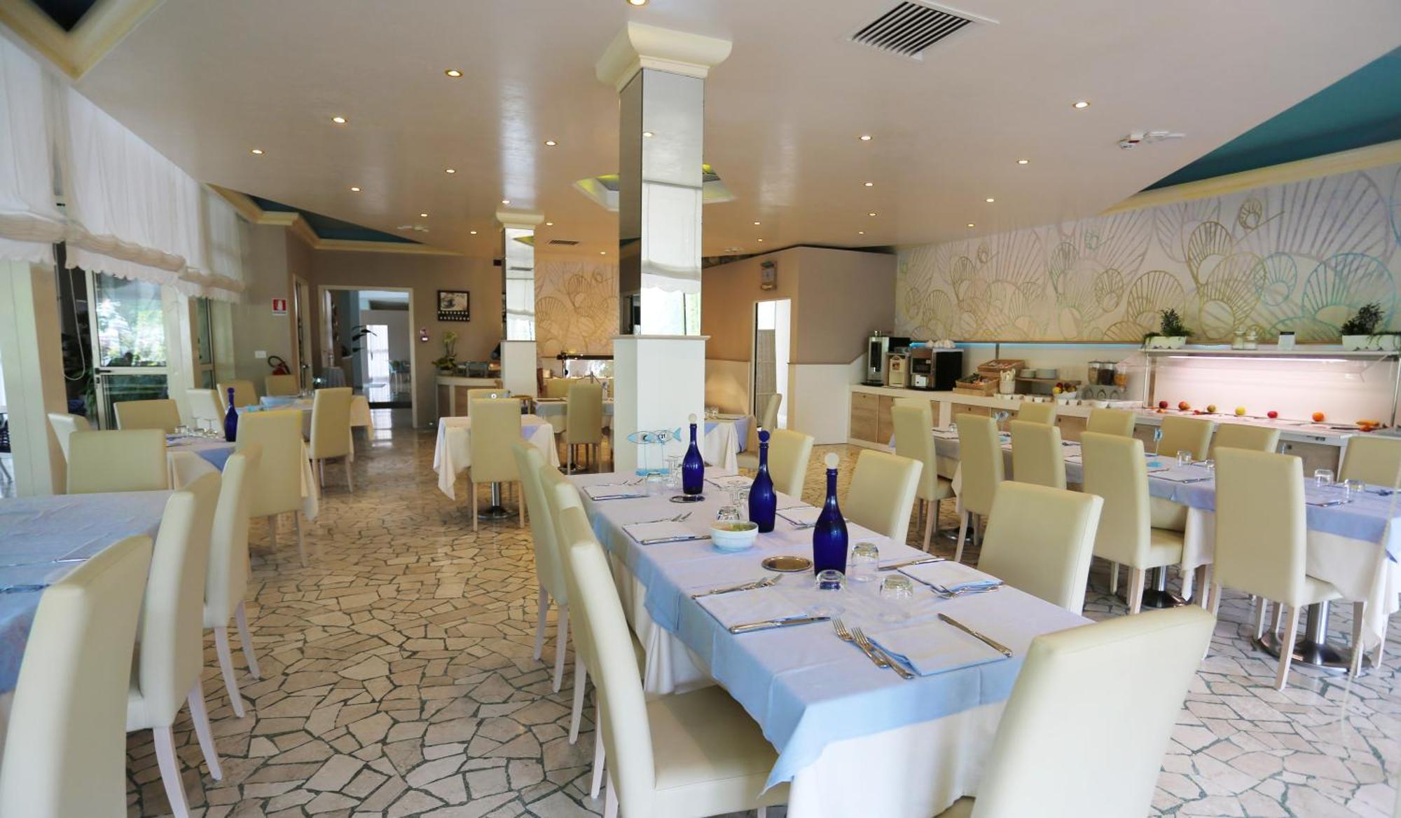 Hotel Hiki 3 Superior Bibione Exterior foto